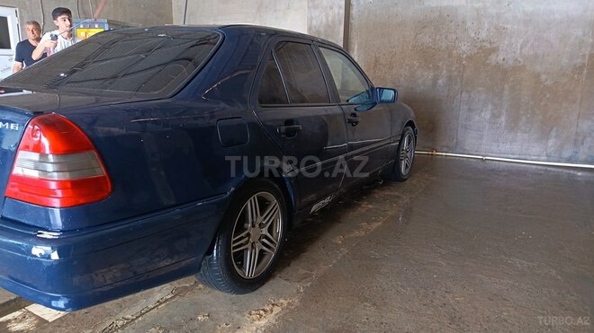 Mercedes C 180-8