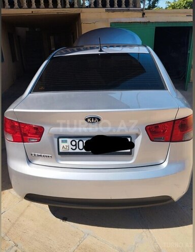 Kia Cerato-2