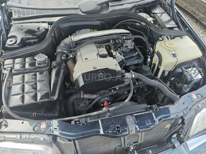 Mercedes C 200-6