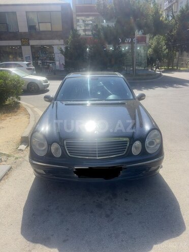 Mercedes E 500-1
