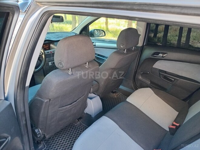 Opel Astra-9