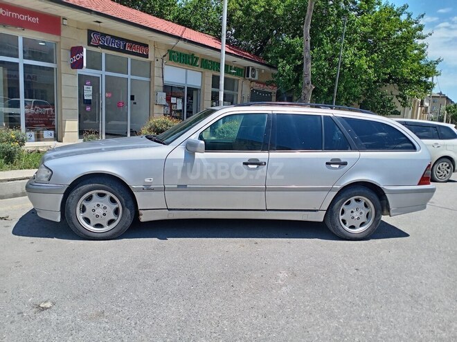Mercedes C 220-4