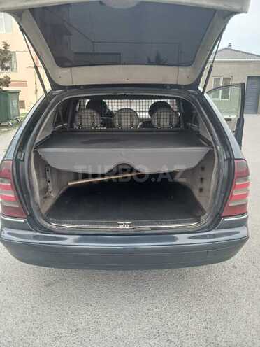 Mercedes C 200-11