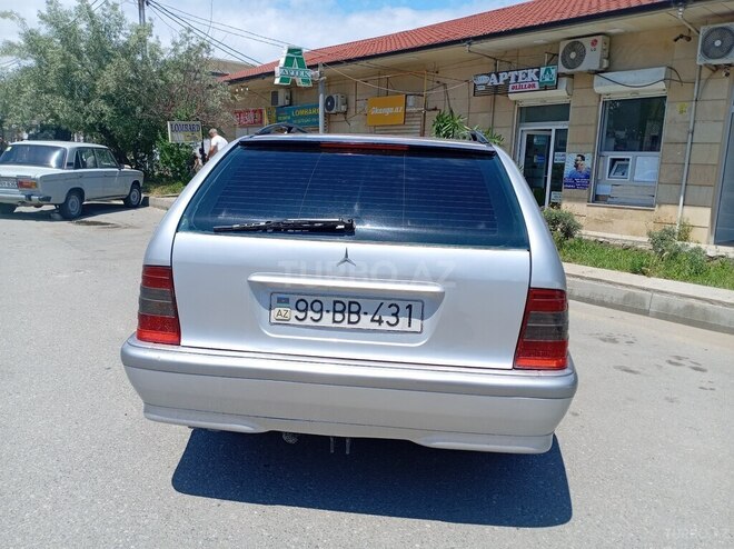 Mercedes C 220-7