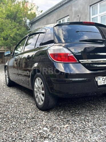 Opel Astra-3