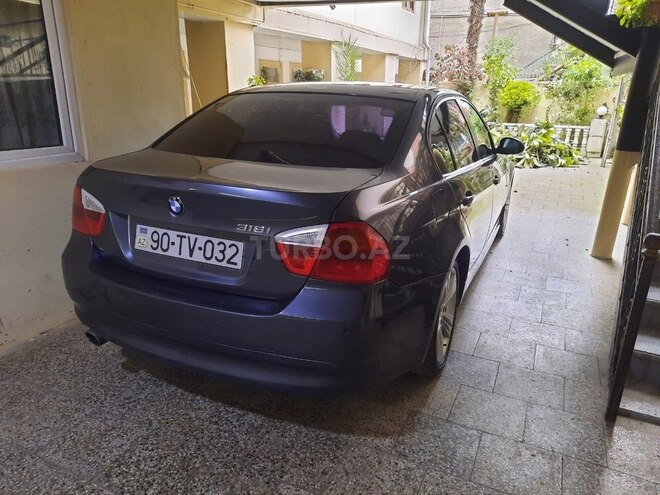 BMW 318-2