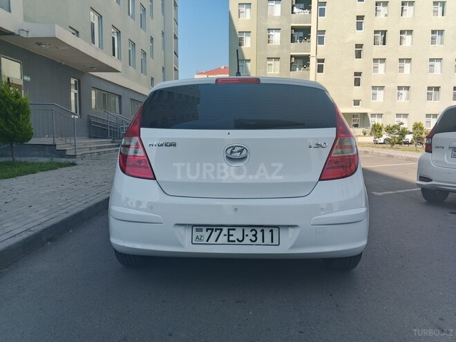 Hyundai i30-3