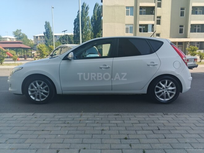 Hyundai i30-6