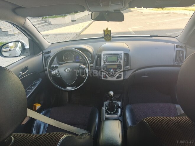 Hyundai i30-8