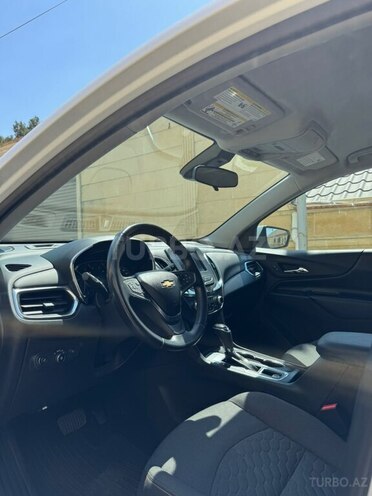 Chevrolet Equinox-8