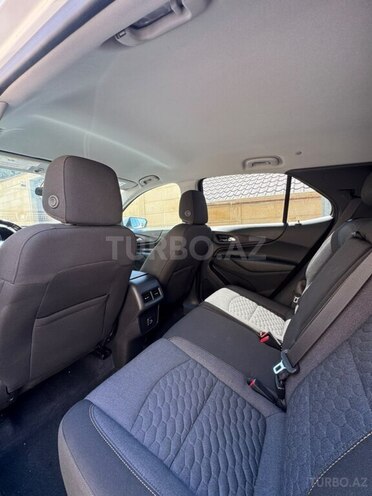 Chevrolet Equinox-10