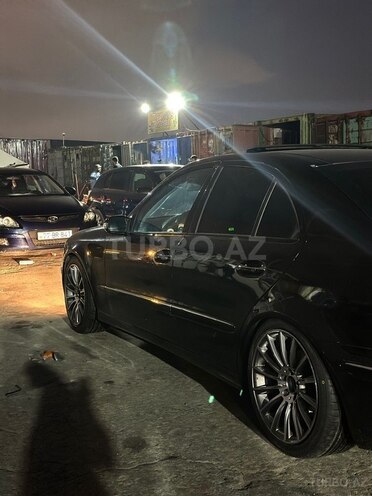 Mercedes E 500-9