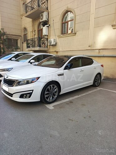 Kia Optima-4