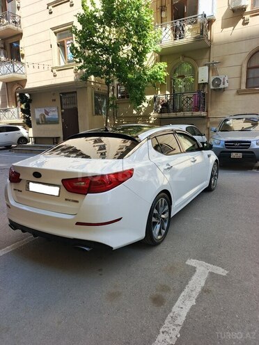 Kia Optima-5
