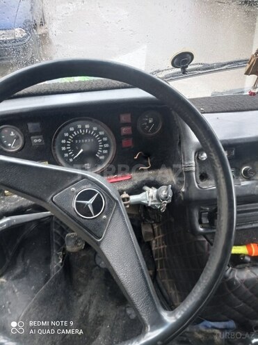 Mercedes 307 D-3