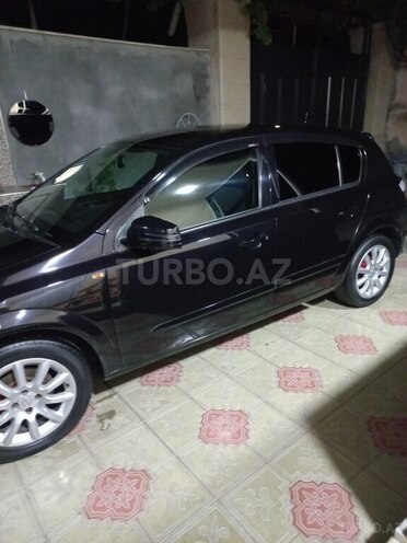 Opel Astra-11