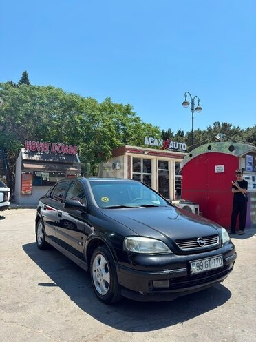Opel Astra-1