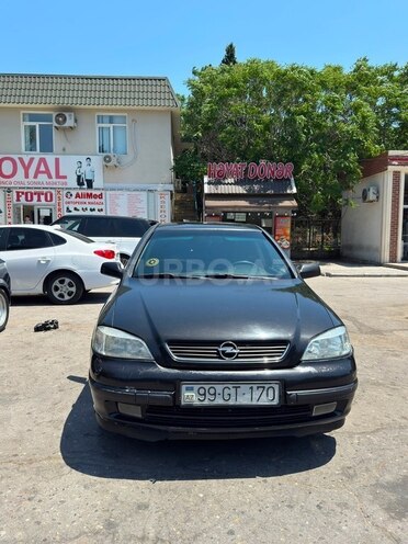 Opel Astra-11
