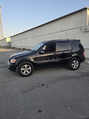 Mercedes ML 320-9