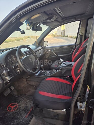 Mercedes ML 320-13