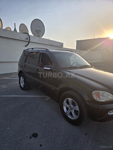 Mercedes ML 320-3
