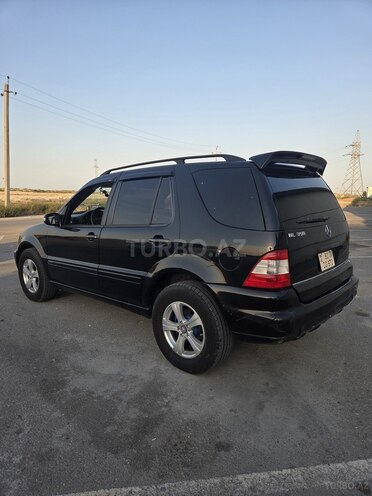 Mercedes ML 320-7