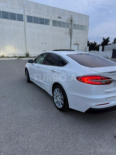 Ford Fusion (North America)-14