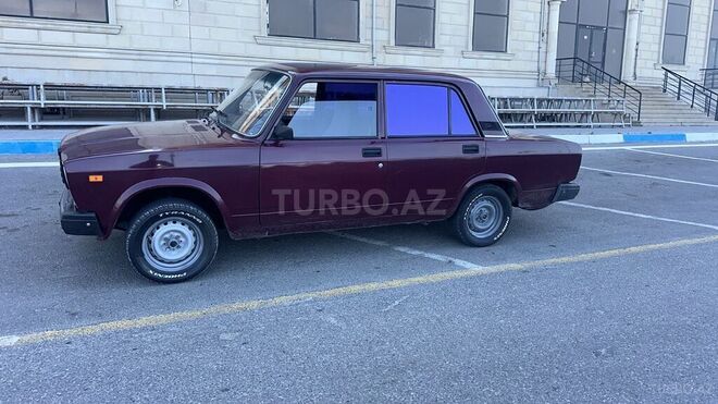 LADA (VAZ) 2107-4