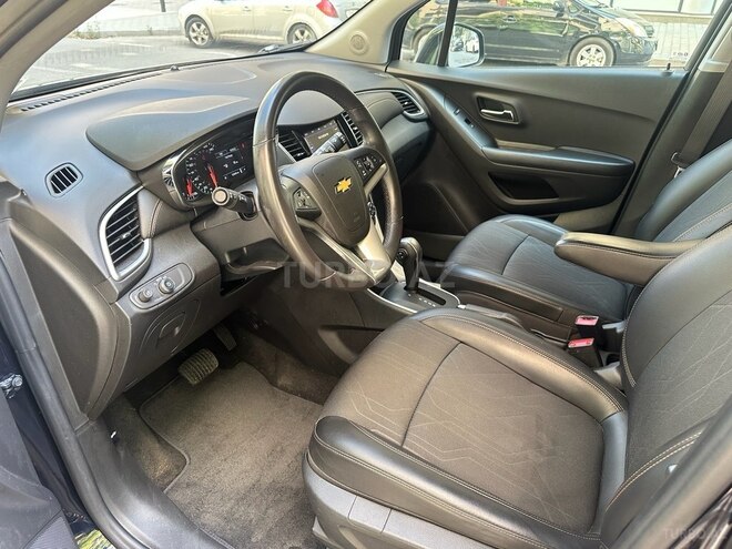 Chevrolet Trax-8