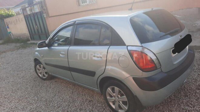 Kia Rio-6