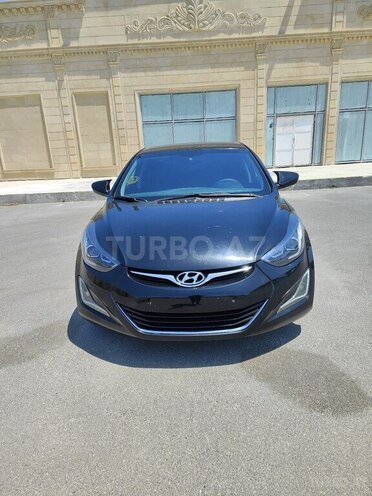 Hyundai Elantra-1