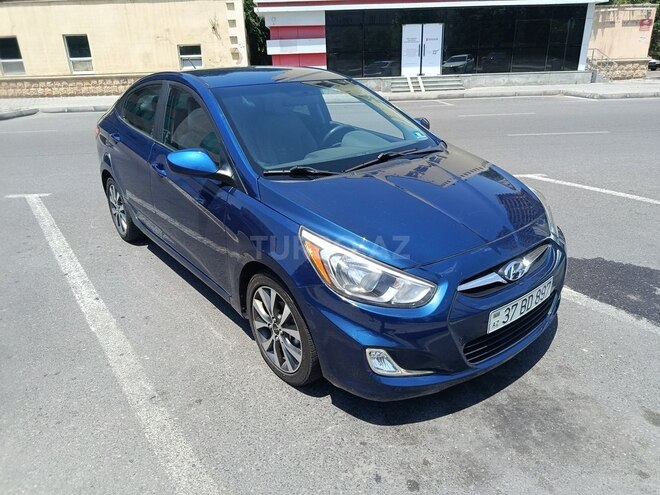 Hyundai Accent-9