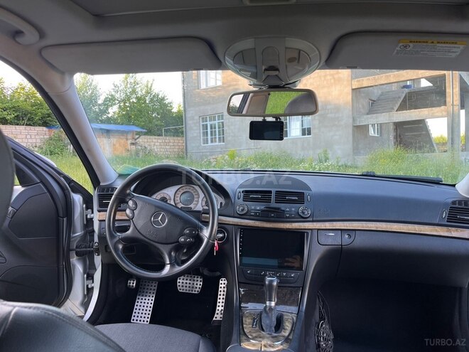Mercedes E 220-8