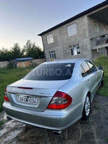 Mercedes E 220-5