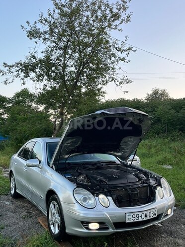 Mercedes E 220-7