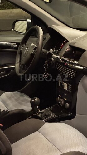Opel Astra-12