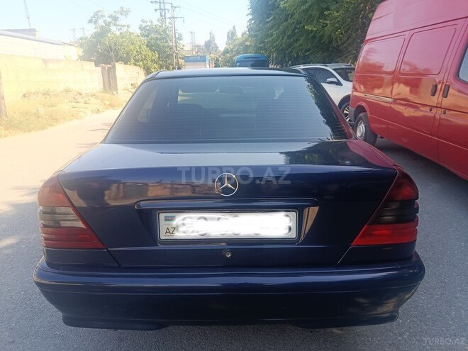 Mercedes C 180-2