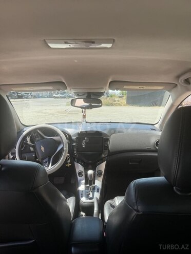 Chevrolet Cruze-4