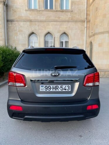 Kia Sorento-5