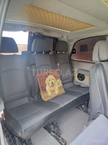 Mercedes Vito 109 CDI-9