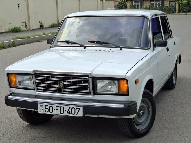 LADA (VAZ) 2107-5