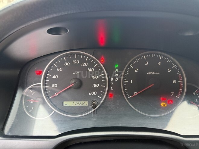 Toyota Land Cruiser Prado-11