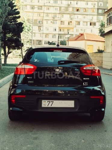 Kia Rio-2