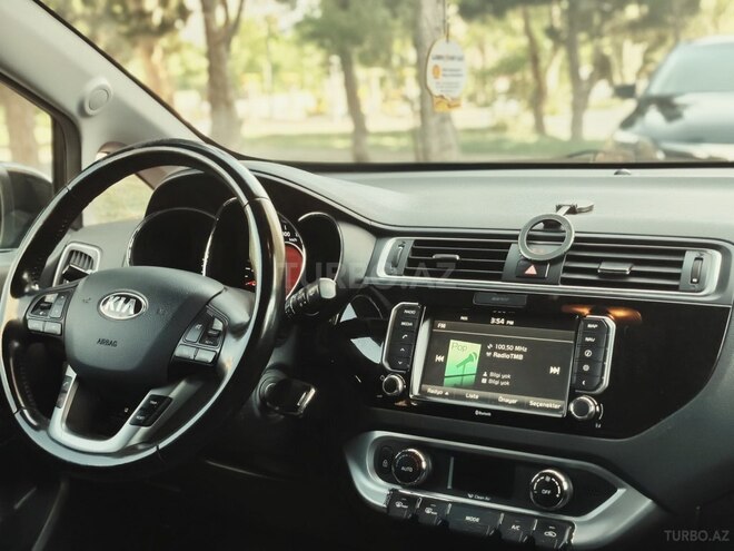 Kia Rio-3