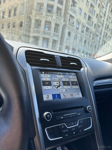 Ford Fusion (North America)-10