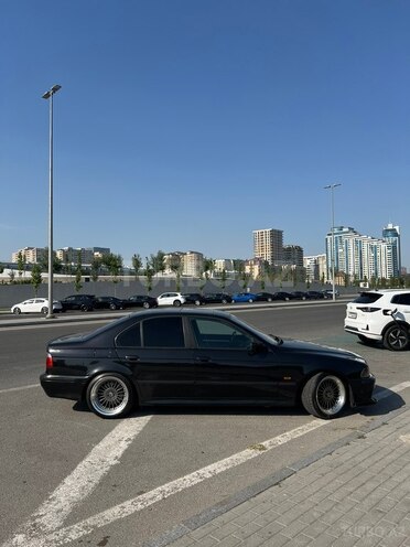 BMW 530-9