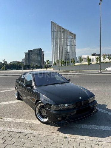 BMW 530-8