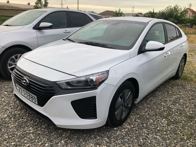 Hyundai IONIQ-2