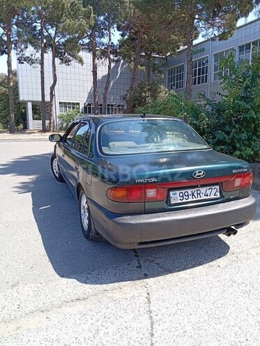Hyundai Sonata-4