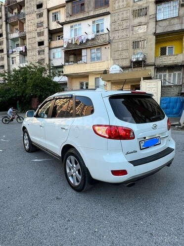 Hyundai Santa Fe-8